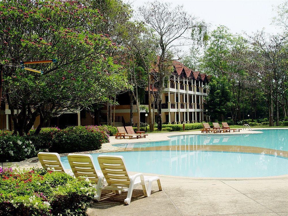 Pavilion Rim Kwai Resort Kanchanaburi Eksteriør billede