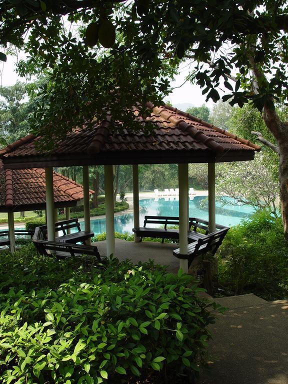 Pavilion Rim Kwai Resort Kanchanaburi Eksteriør billede